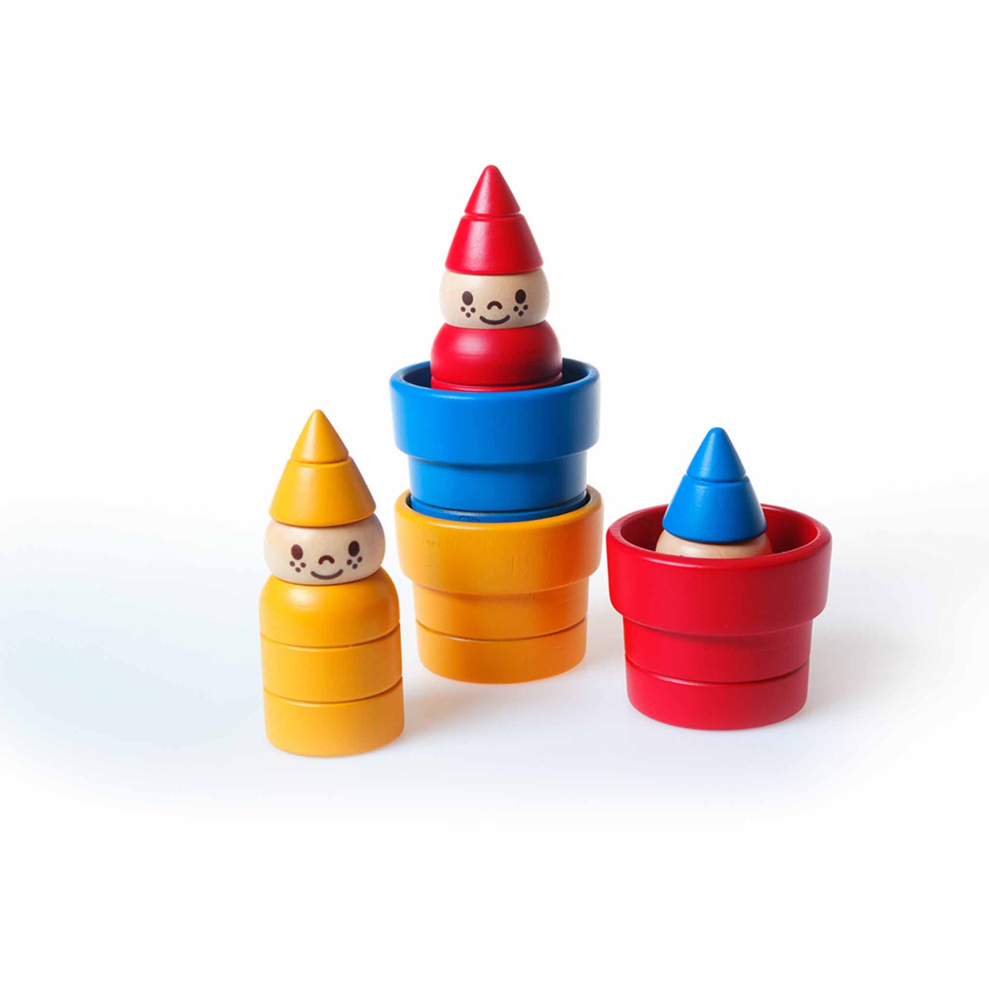 Photo of wooden parts of Gnome Sweet Gnome by Smart Games